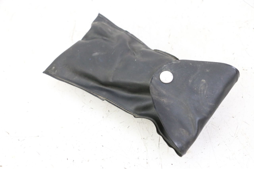 photo de TOOL KIT SUZUKI GSR 750 (2011 - 2017) - Component detail