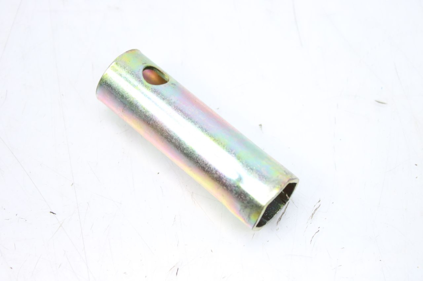 photo de TOOL KIT KEEWAY OUTLOOK 125 (2007 - 2013) - Fixing points details