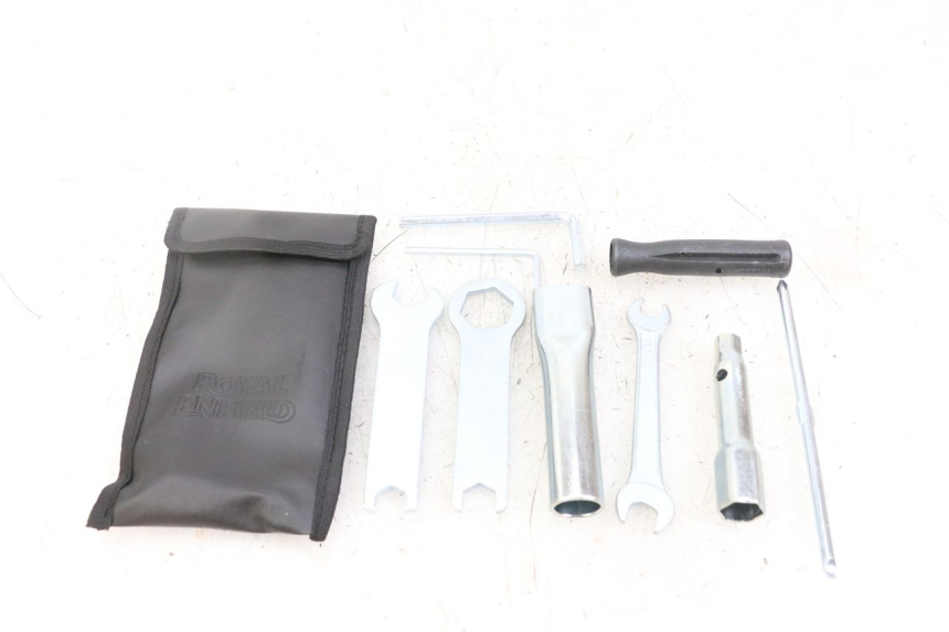 photo de TOOL KIT ROYAL ENFIELD SCRAM 411 (2022 - 2024) - Main view