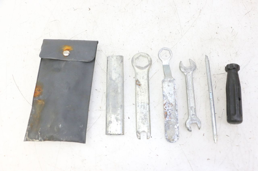 photo de TOOL KIT HONDA SCV LEAD 100 (2003 - 2007) - Main view