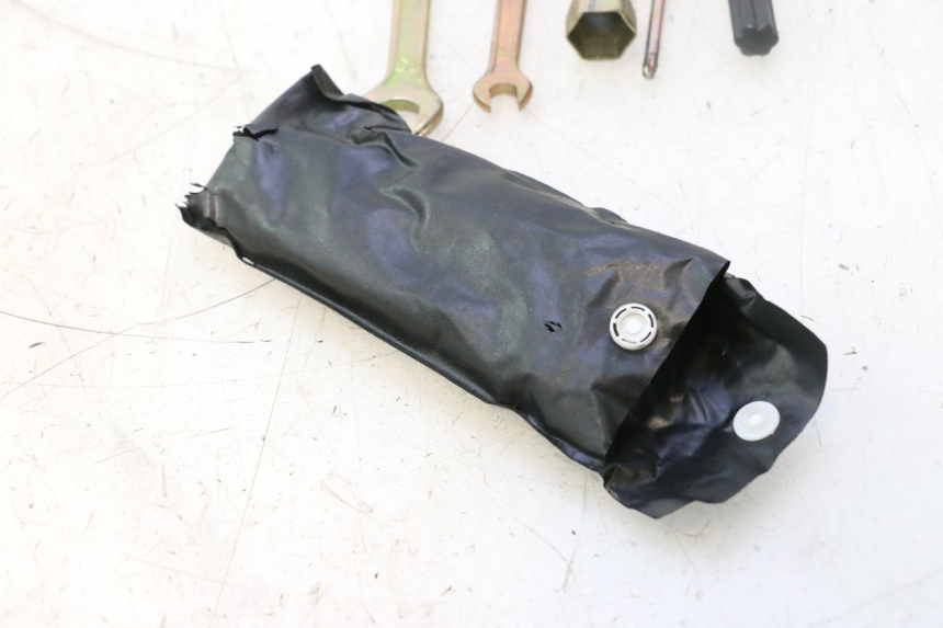 photo de TOOL KIT MASH SEVENTY FIVE 125 (2013 - 2021) - Product overview