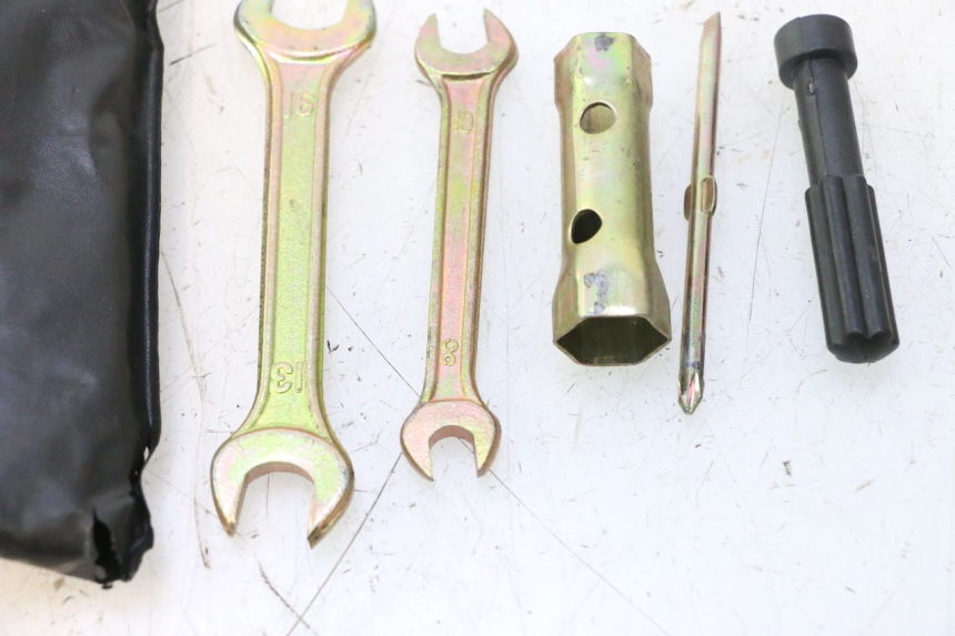 photo de TOOL KIT MASH SEVENTY FIVE 125 (2013 - 2021) - Surface and material condition