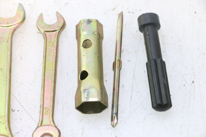 photo de TOOL KIT MASH SEVENTY FIVE 125 (2013 - 2021) - Checked used part
