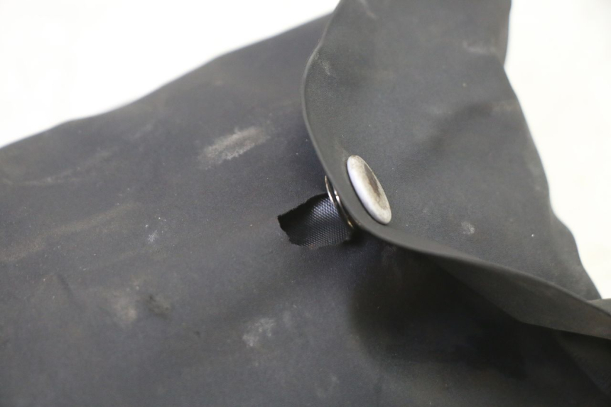 photo de TOOL KIT SUZUKI SV S 650 (2003 - 2009) - Surface and material condition