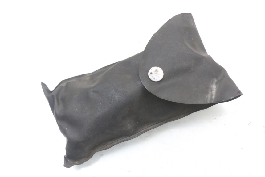 photo de Tool kit SUZUKI VL INTRUDER 125 (2004 - 2007) - Component detail