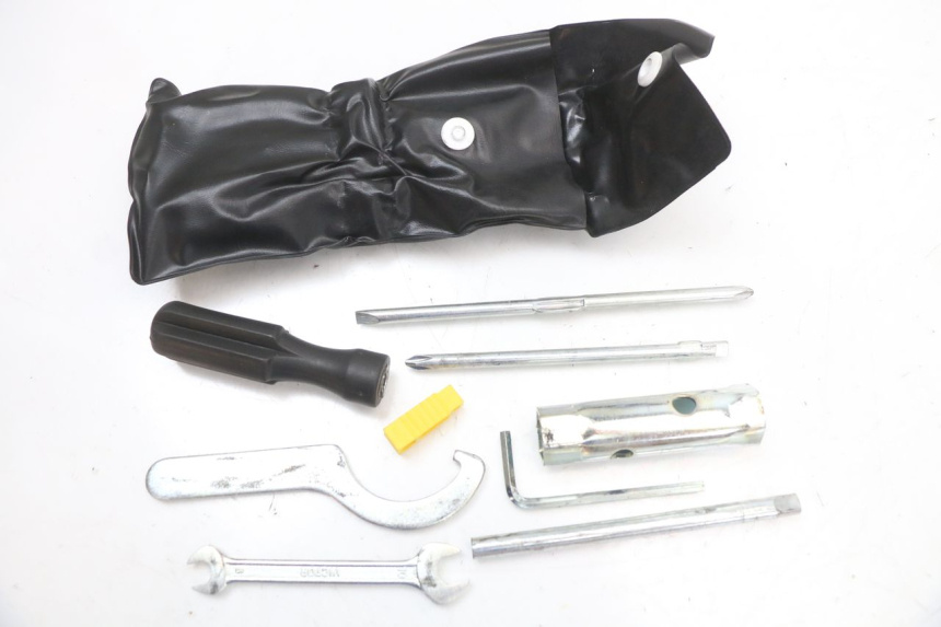 photo de TOOL KIT YAMAHA X-MAX XMAX 125 (2010 - 2013) - Main view