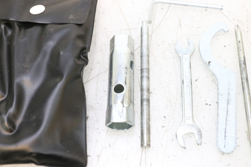 photo de TOOL KIT YAMAHA X-MAX XMAX 125 (2010 - 2013) - Product overview