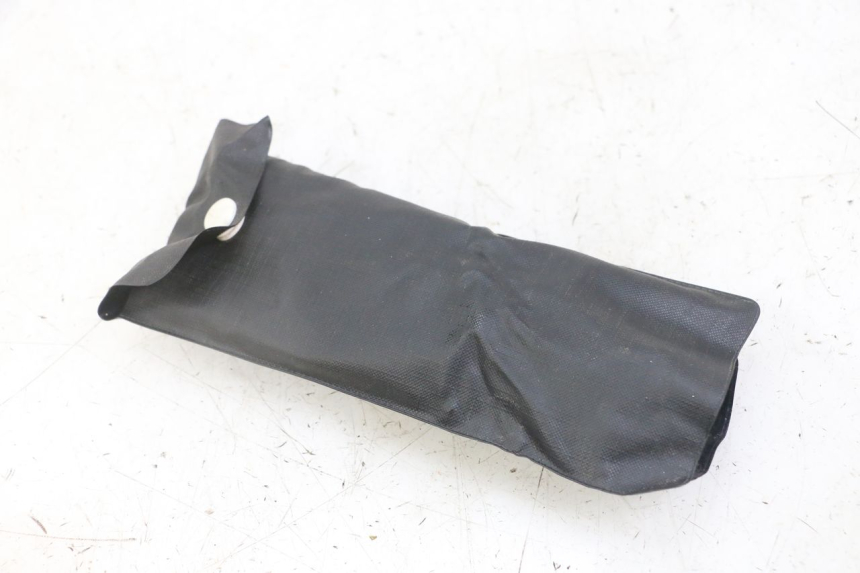 photo de TOOL KIT HONDA XLV VARADERO 125 (2000 - 2006) - Technical close-up