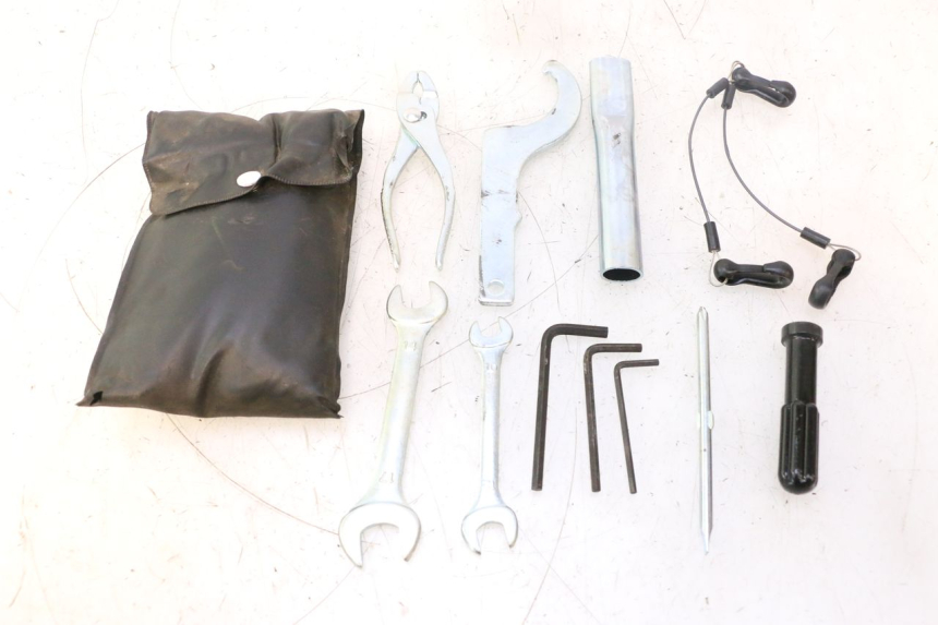 photo de TOOL KIT YAMAHA YZF R6 600 (2008 - 2009) - Main view