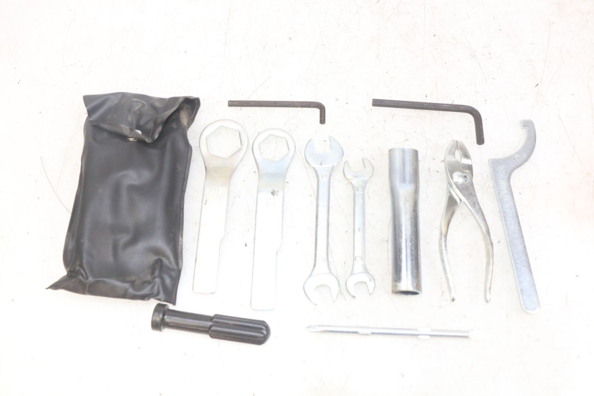 photo de TOOL KIT KAWASAKI Z 750 (2007 - 2013) - Main view