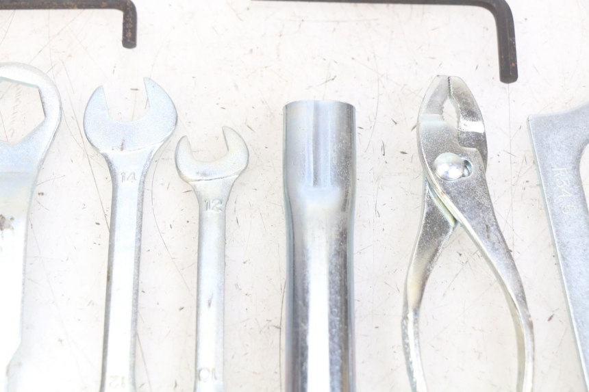 photo de TOOL KIT KAWASAKI Z 750 (2007 - 2013) - Product overview