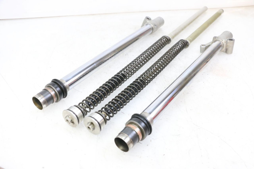 photo de FORKS TUBE HONDA CR 85 (2003 - 2007) - Distinctive features
