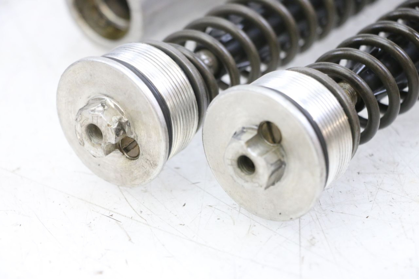 photo de FORKS TUBE HONDA CR 85 (2003 - 2007) - Spare part profile view