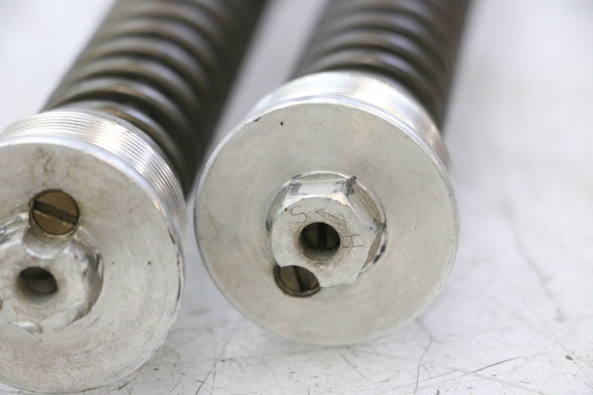 photo de FORKS TUBE HONDA CR 85 (2003 - 2007) - Alternative perspective