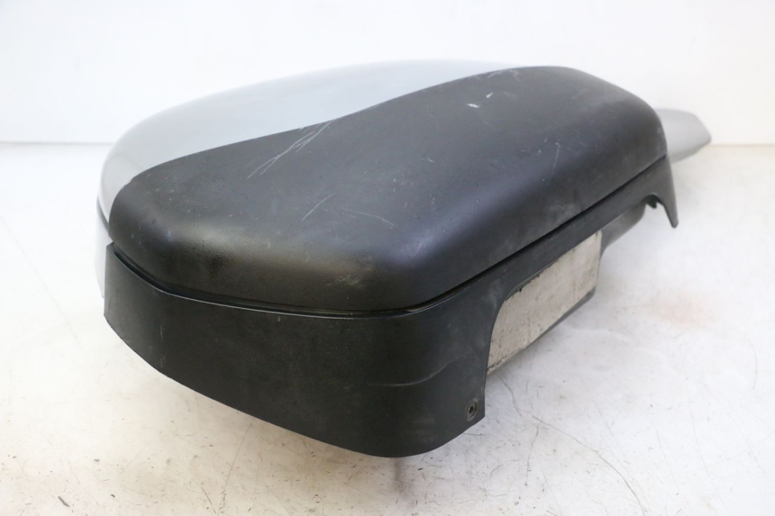 photo de RIGHT SUITCASE HONDA NTV DEAUVILLE 650 (2001 - 2006) - Detailed visual inspection