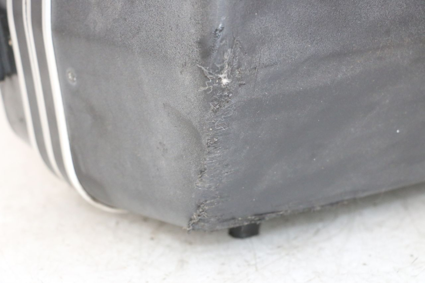 photo de LEFT SUITCASE KAWASAKI GTR 1000 (1994 - 2004) - Main view