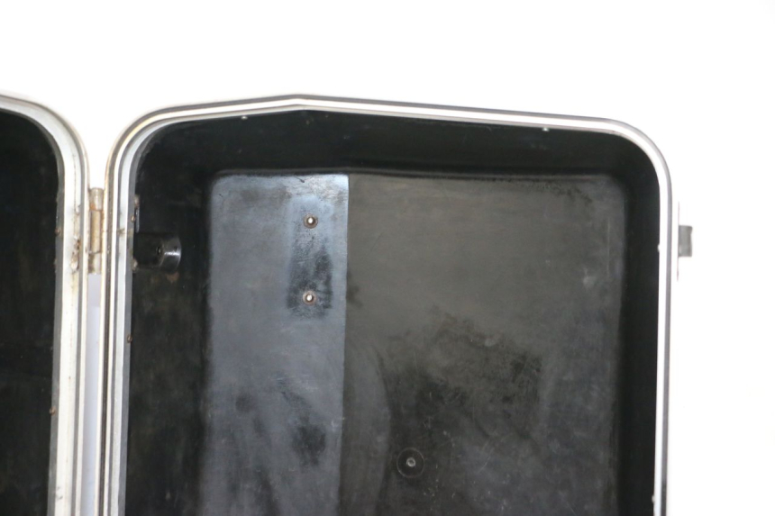 photo de LEFT SUITCASE KAWASAKI GTR 1000 (1994 - 2004) - Product overview