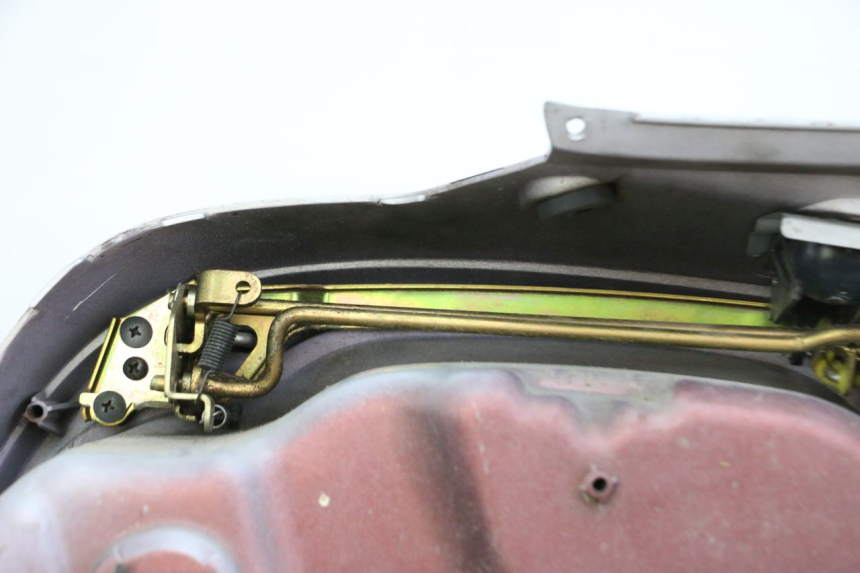 photo de LEFT SUITCASE HONDA NTV DEAUVILLE 650 (2001 - 2006) - Surface and material condition