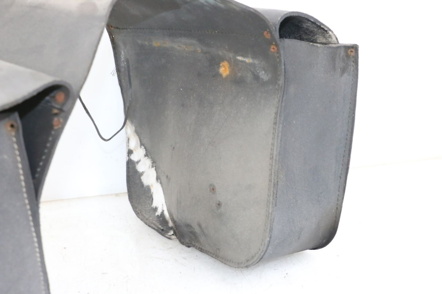 photo de SUITCASE SUZUKI GZ MARAUDER 125 (1998 - 2004) - Used quality zoom