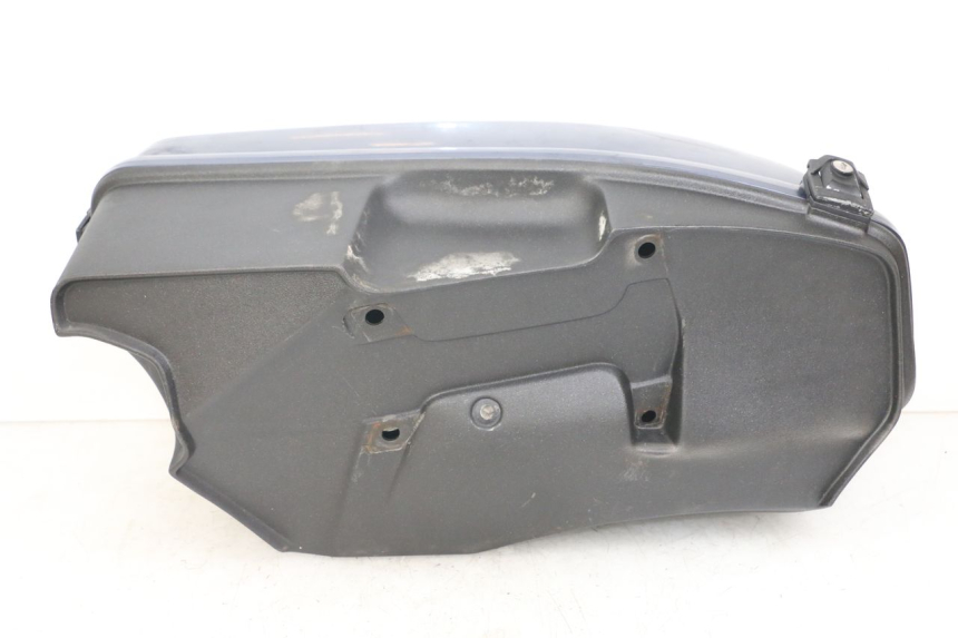 photo de SUITCASE APRILIA SCARABEO GT 125 (1999 - 2007) - Detailed visual inspection