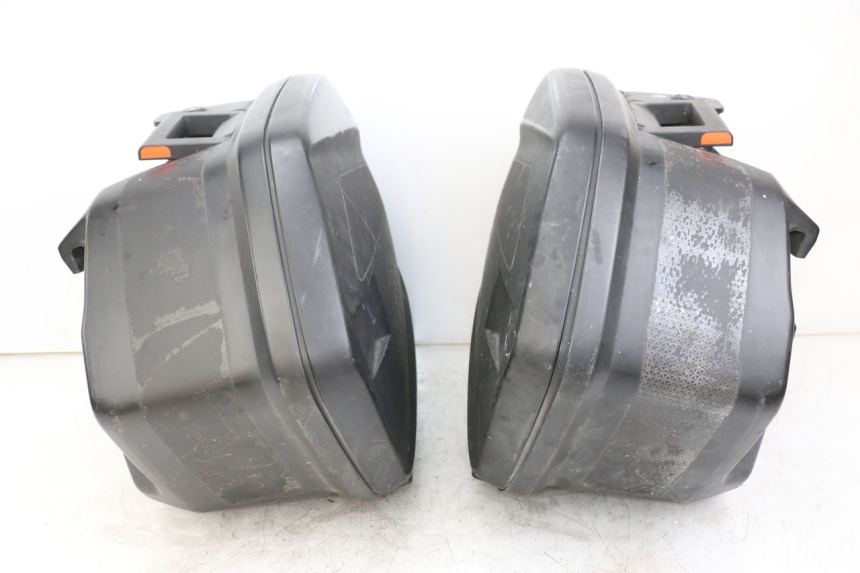 photo de SUITCASE YAMAHA TDM ABS 900 (2002 - 2014) - High-resolution close-up