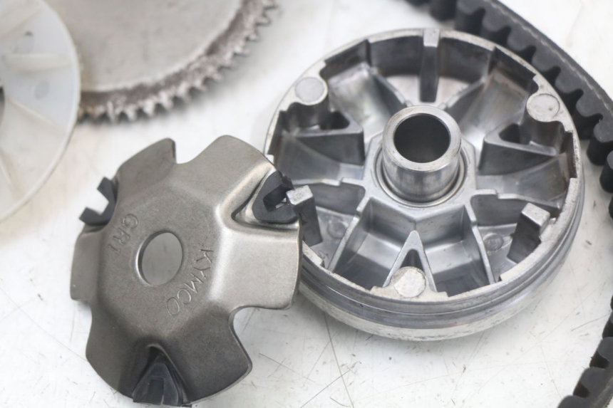 photo de VARIATOR KYMCO AGILITY 4T 50 (2018 - 2022) - Technical close-up