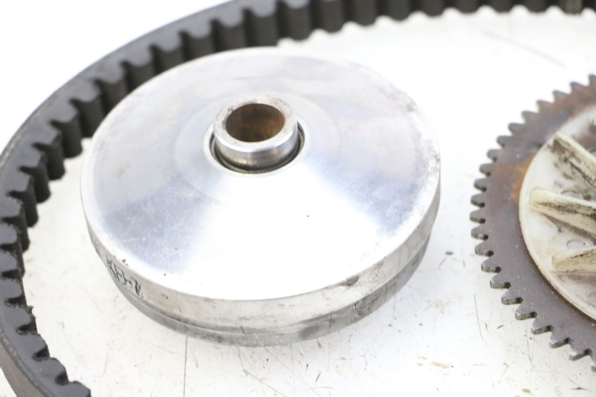 photo de VARIATOR KYMCO AGILITY 4T 50 (2018 - 2022) - Technical close-up