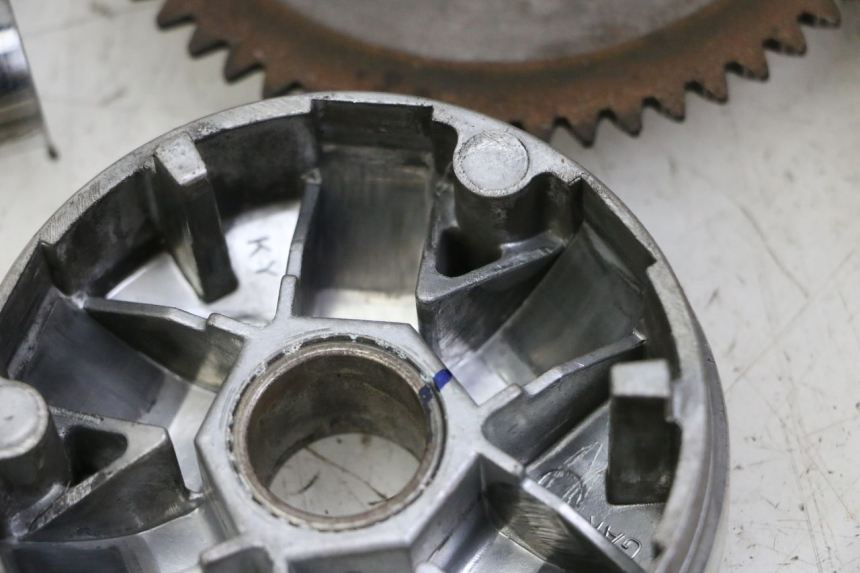 photo de VARIATOR KYMCO AGILITY 4T 50 (2018 - 2022) - Checked used part