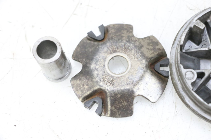 photo de VARIATOR KYMCO AGILITY CITY 4T 50 (2008 - 2016) - Fixing points details