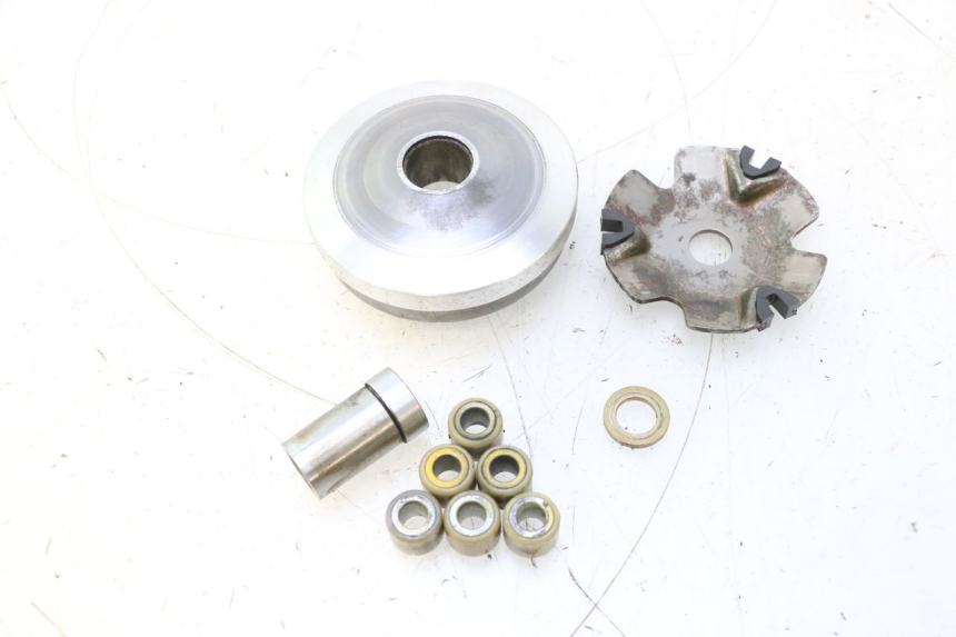 photo de VARIATOR KYMCO AGILITY FR 2T 50 (2012 - 2017) - Fixing points details