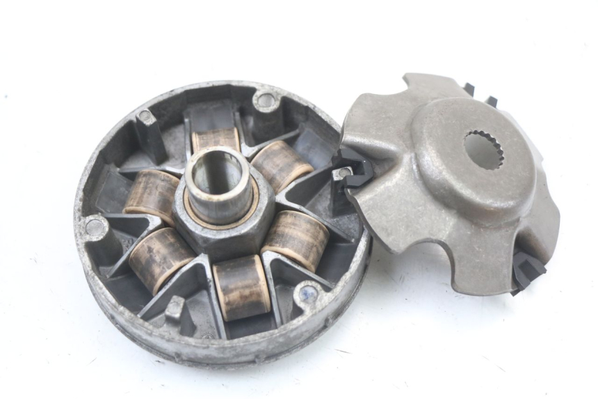 photo de VARIATOR APRILIA SR MOTARD 50 (2012 - 2018) - Alternative perspective