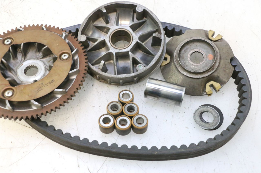 photo de VARIATOR APRILIA ATLANTIC S 125 (2010 - 2013) - Technical close-up