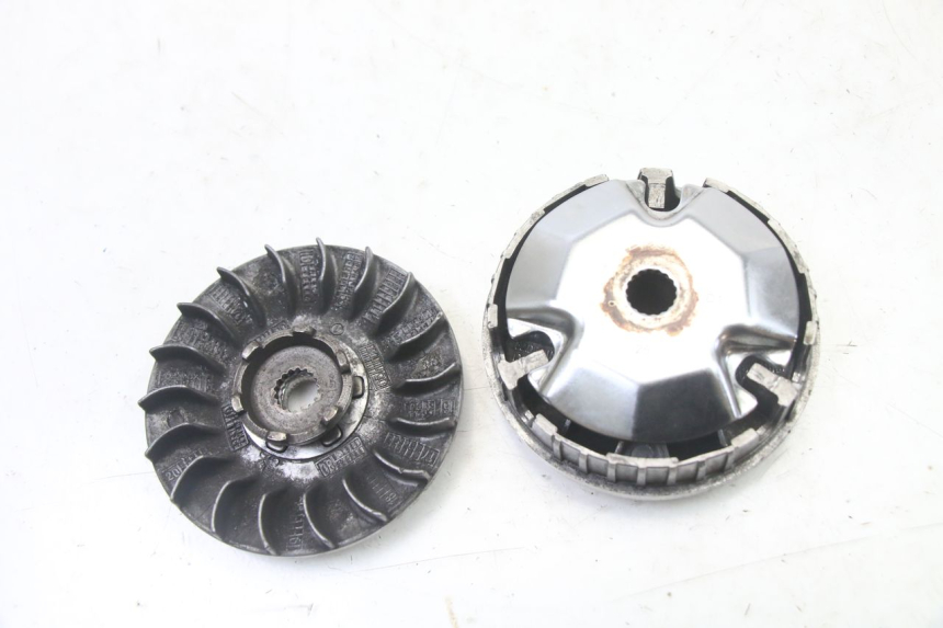 photo de VARIATOR MBK BOOSTER SPIRIT NAKED 50 (2004 - 2017) - Alternative perspective