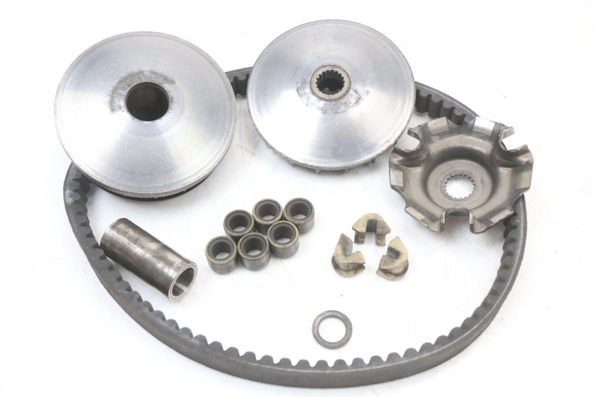 photo de VARIATOR SUZUKI BURGMAN 125 (2007 - 2014) - Component detail