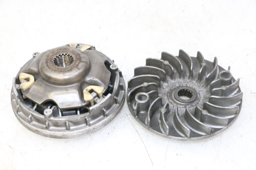 photo de VARIATOR SUZUKI BURGMAN 125 (2007 - 2014) - Component detail