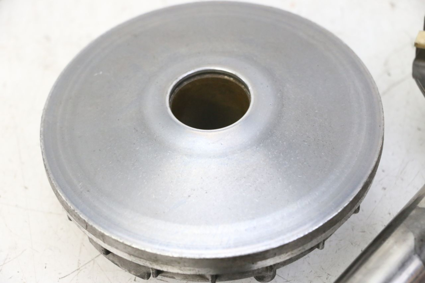 photo de VARIATOR SUZUKI BURGMAN 125 (2007 - 2014) - Fixing points details