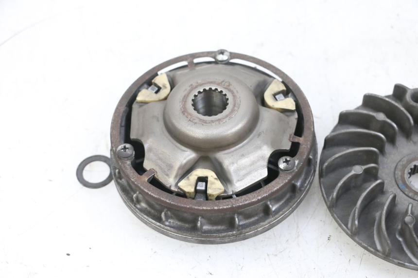 photo de VARIATOR SUZUKI BURGMAN 125 (2007 - 2014) - Component detail