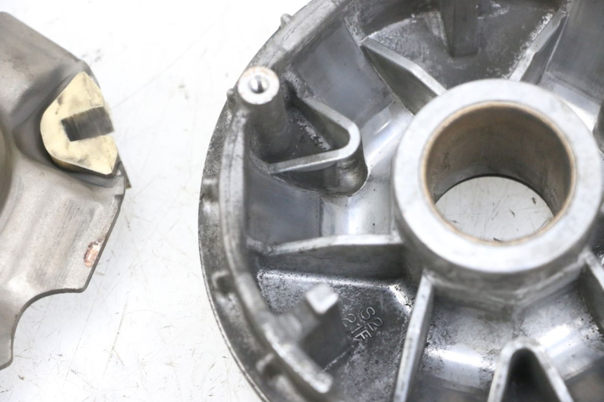 photo de VARIATOR SUZUKI BURGMAN 125 (2007 - 2014) - High-resolution close-up