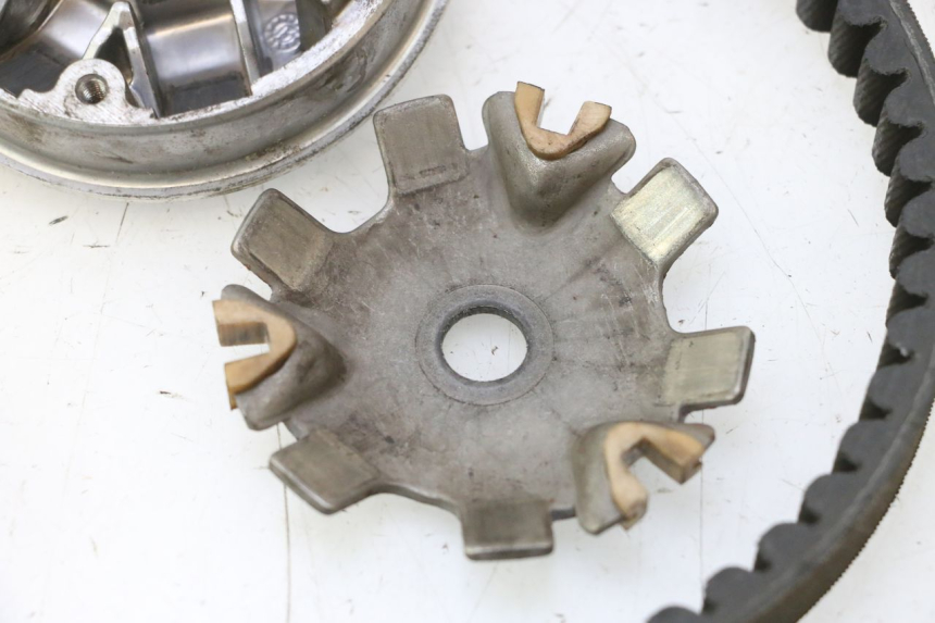 photo de VARIATOR PEUGEOT CITYSTAR 2T 50 (2018 - 2021) - Additional view of the item