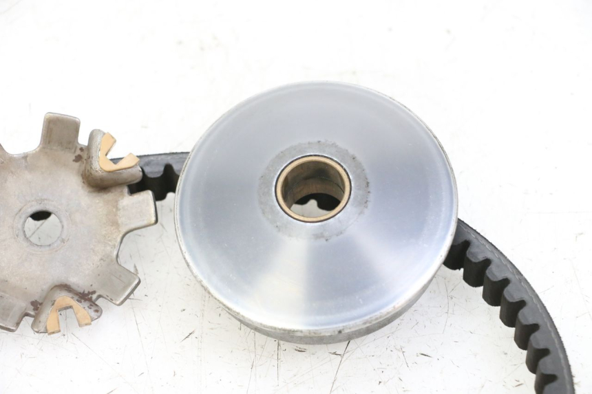 photo de VARIATOR PEUGEOT CITYSTAR 50 (2013 - 2017) - Technical close-up