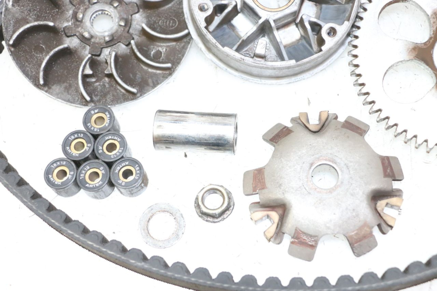 photo de VARIATOR PEUGEOT CITYSTAR 50 (2013 - 2017) - Distinctive features