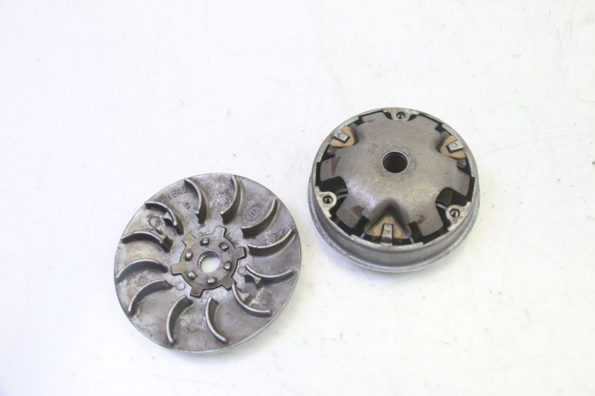 photo de VARIATOR PEUGEOT CITYSTAR 50 (2013 - 2017) - Alternative perspective