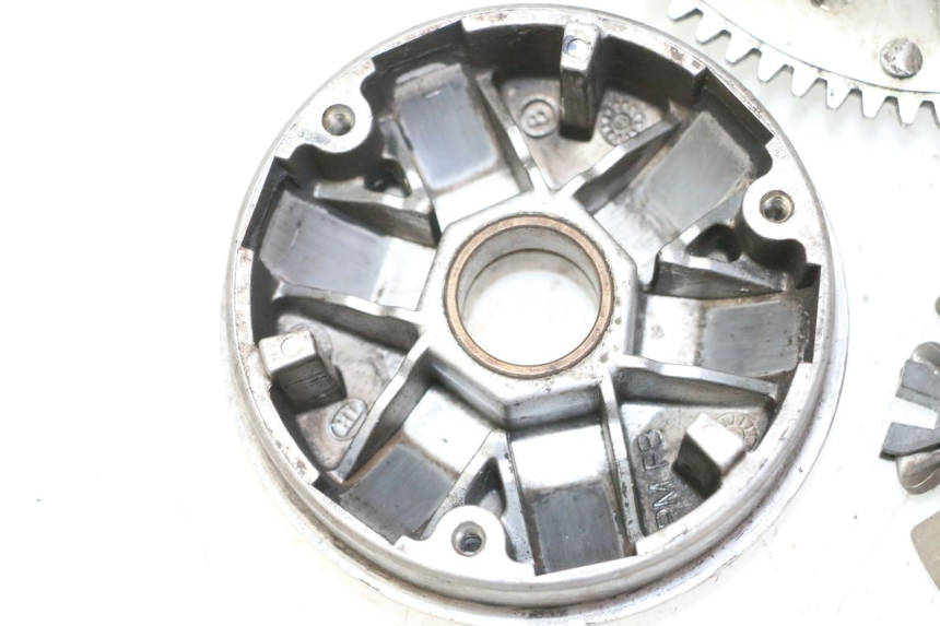 photo de VARIATOR PEUGEOT ELYSTAR 50 (2002 - 2014) - Additional view of the item