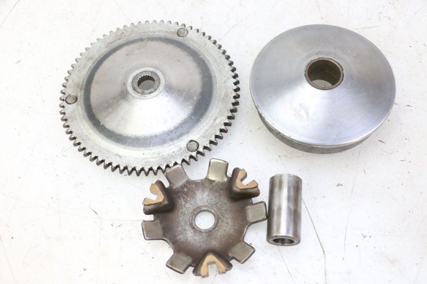 photo de VARIATOR PEUGEOT ELYSTAR 50 (2002 - 2014) - Zoom on usage condition