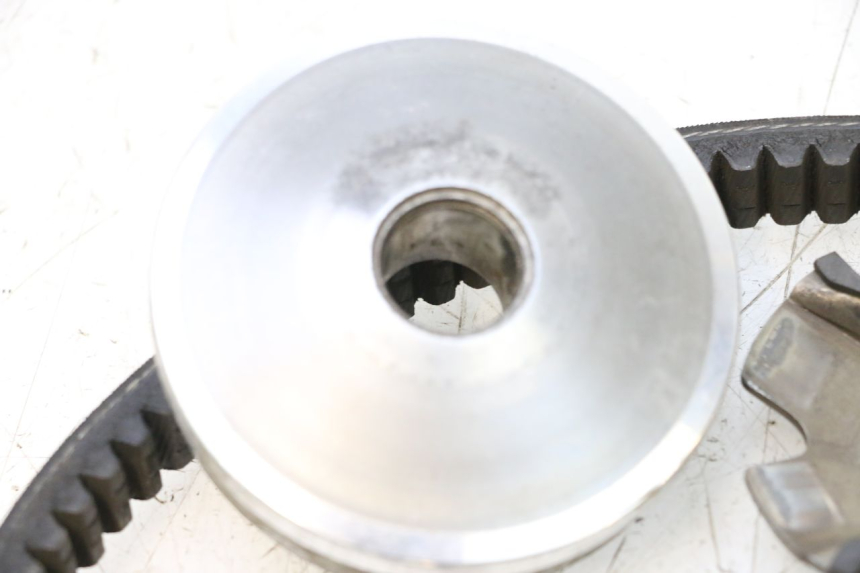 photo de VARIATOR KEEWAY F-ACT FACT EVO 50 (2020 - 2026) - Fixing points details