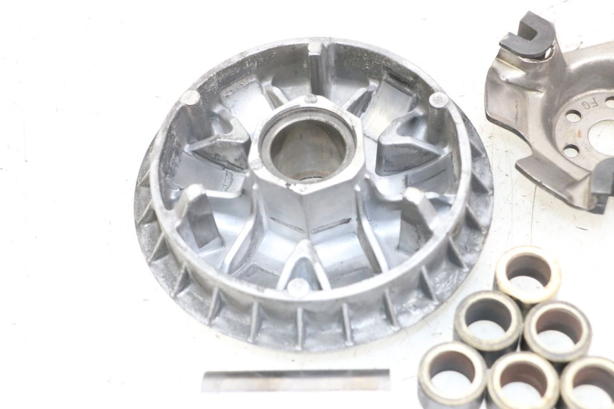 photo de VARIATOR HONDA FES PANTHEON 2T 125 (1998 - 2002) - Checked used part