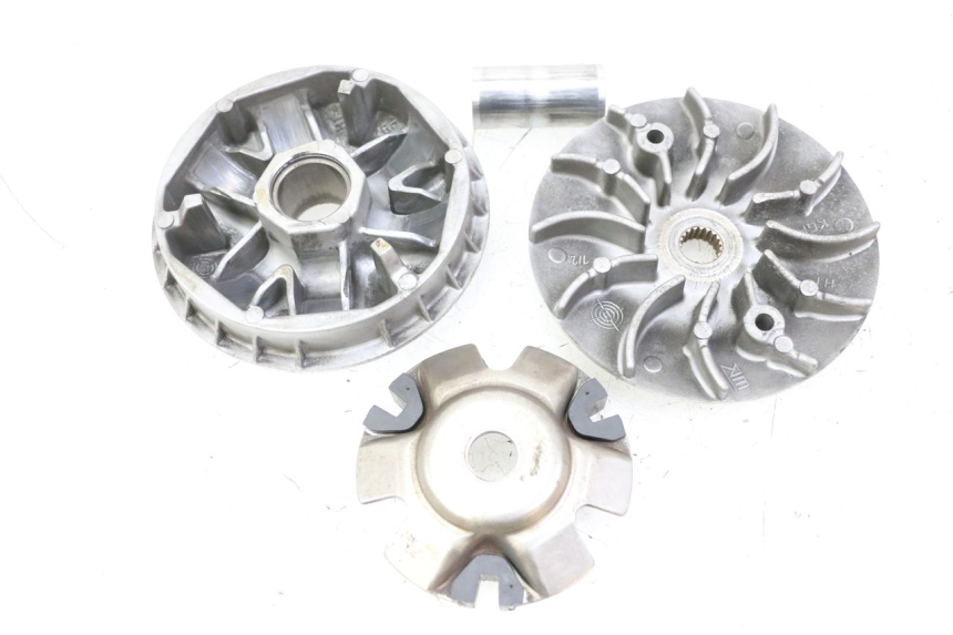 photo de VARIATOR HONDA FES S-WING SWING ABS 125 (2007 - 2015) - Main view