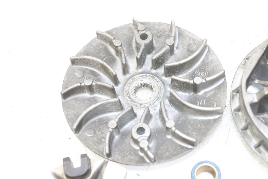 photo de VARIATOR HONDA FES S-WING SWING ABS 125 (2007 - 2015) - Markings and original references