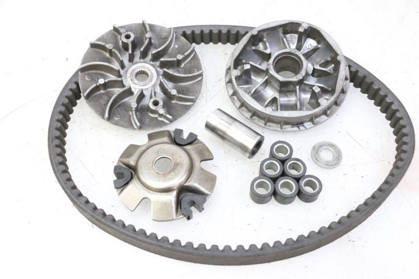 photo de VARIATOR HONDA FES S-WING SWING ABS 125 (2007 - 2015) - Main view