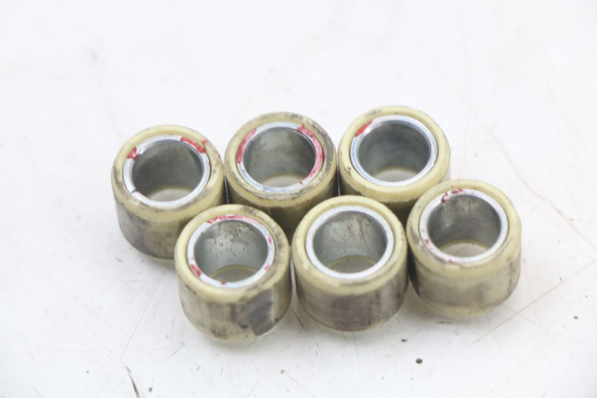 photo de VARIATOR SYM FIDDLE 3 III 50 (2014 - 2020) - Surface and material condition